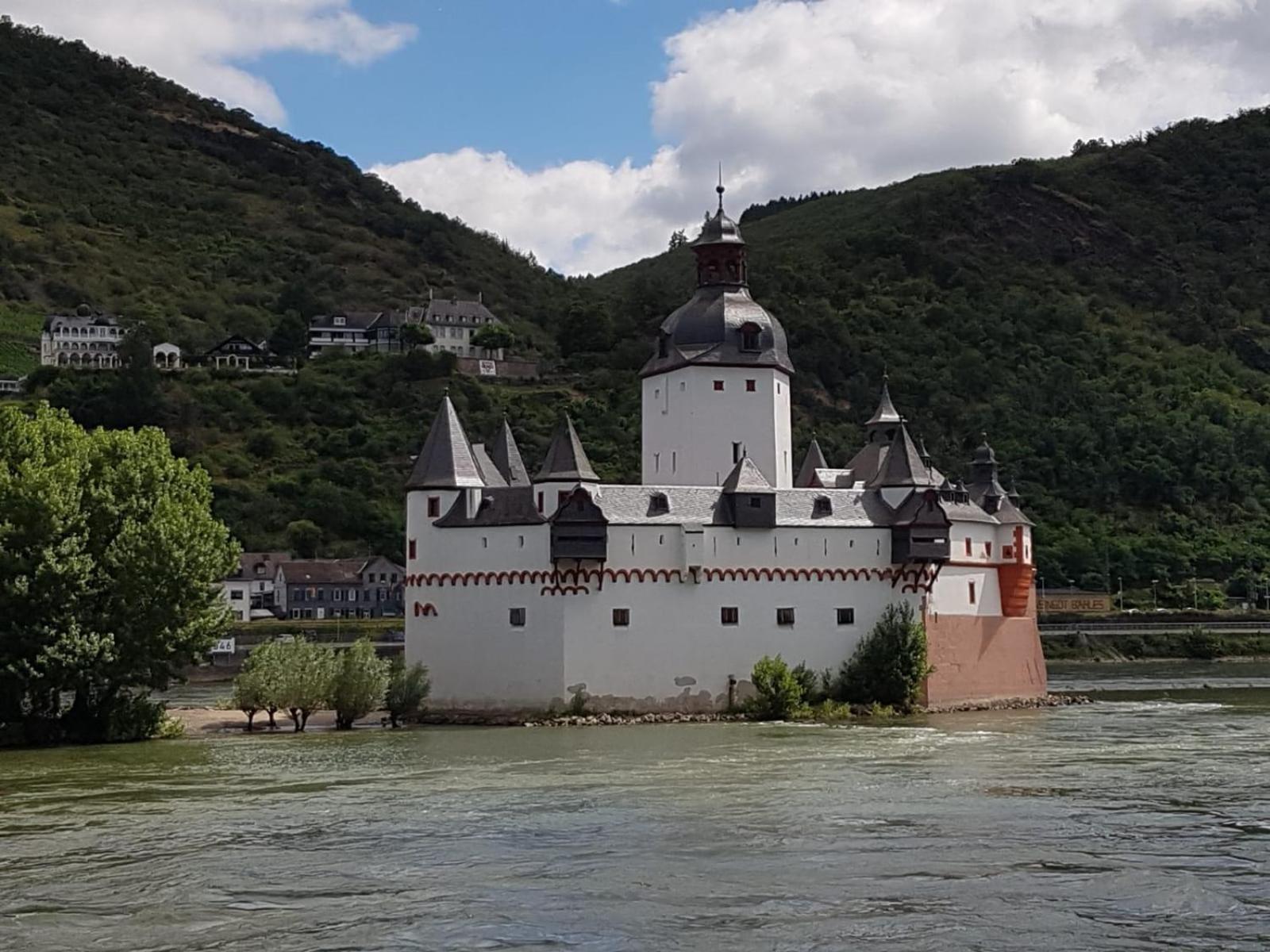 Gaestehaus Karbach Oberwesel Exterior photo